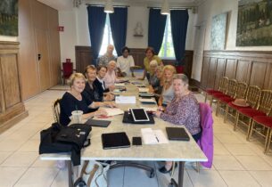 RETOUR EN IMAGES ATELIER SENIORS – FORMATION TABLETTE